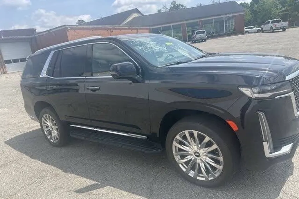 2023 Cadillac Escalade Sport photo 1