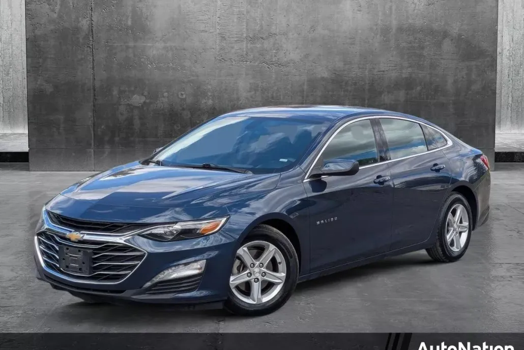 2022 Chevrolet Malibu 1LT photo 1
