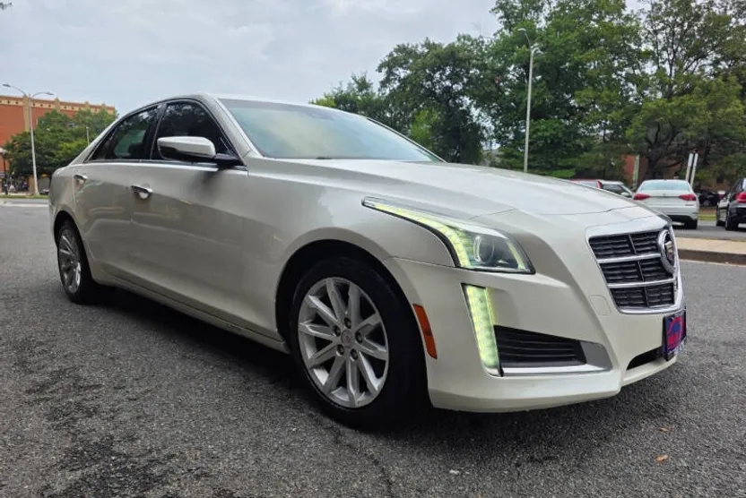 2014 Cadillac CTS Luxury photo 1