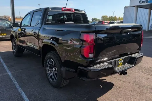 2026 Chevrolet Colorado Z71 photo 3