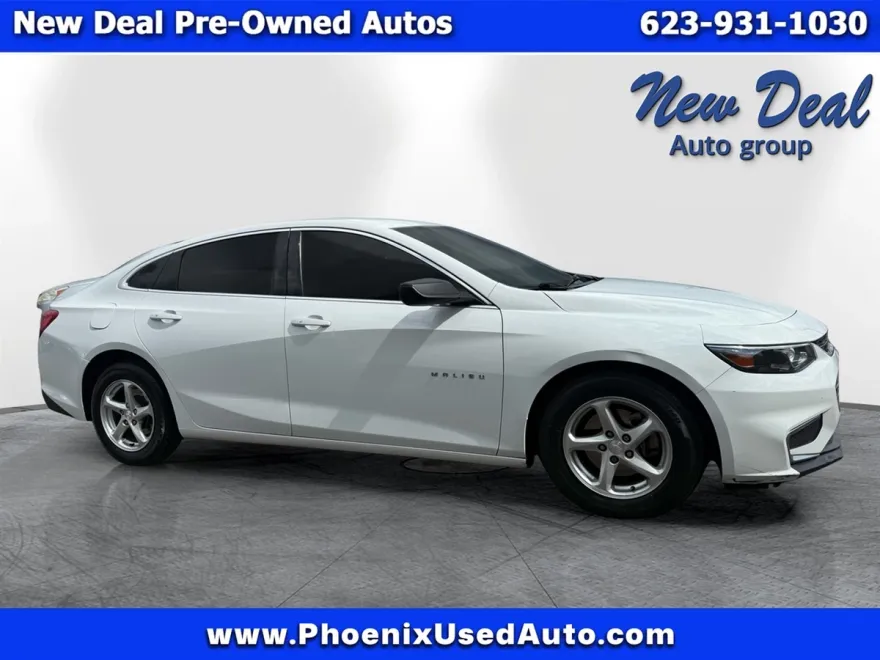 2018 Chevrolet Malibu LS photo 1