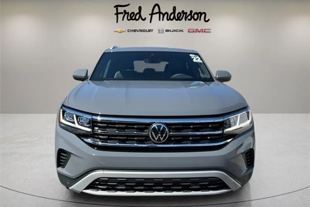 2022 Volkswagen Atlas Cross Sport SEL photo 1