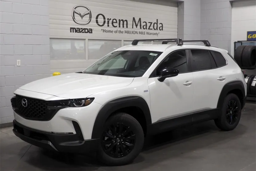 2025 Mazda CX-50 Preferred photo 1
