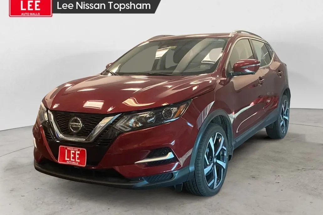 2022 Nissan Rogue Sport SL photo 1