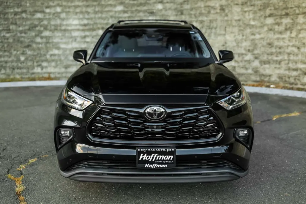 2020 Toyota Highlander Platinum photo 1