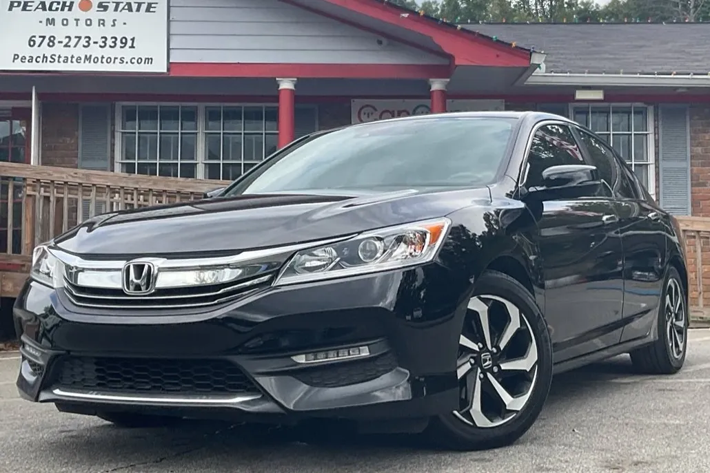 2016 Honda Accord EX-L photo 1