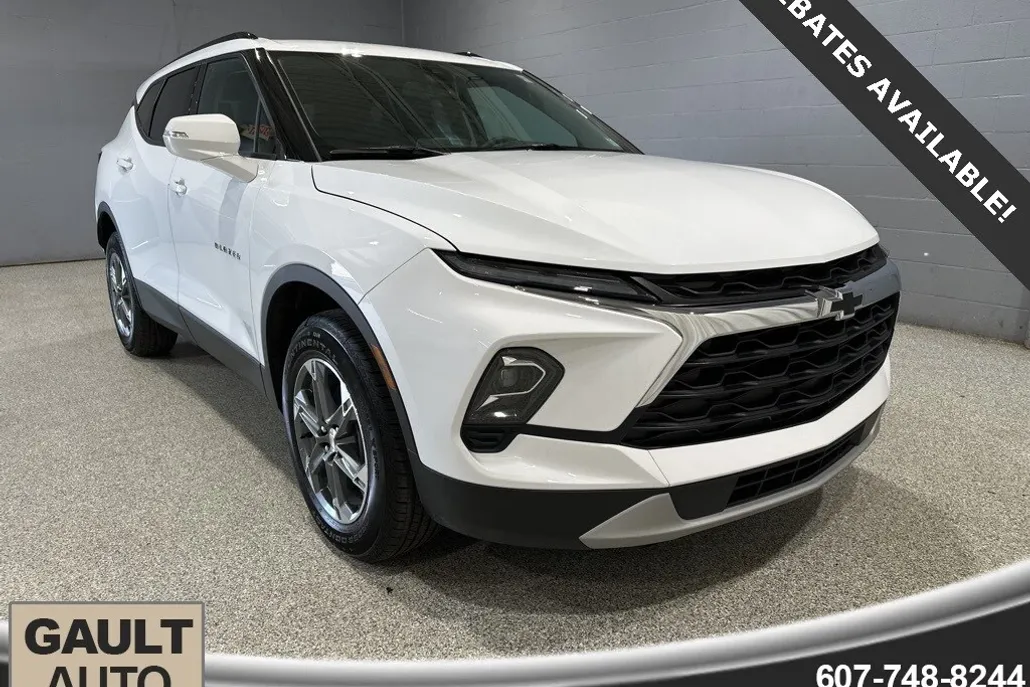 2025 Chevrolet Blazer 3LT photo 1