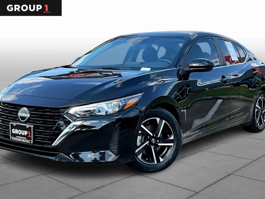 2024 Nissan Sentra SV photo 1
