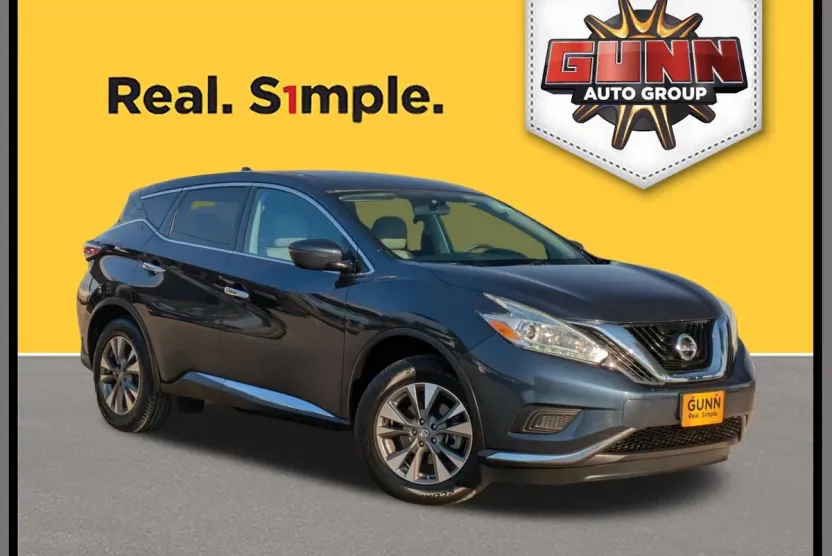 2017 Nissan Murano S photo 1