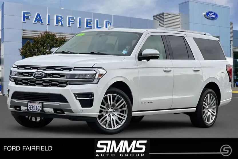 2022 Ford Expedition MAX Platinum photo 1