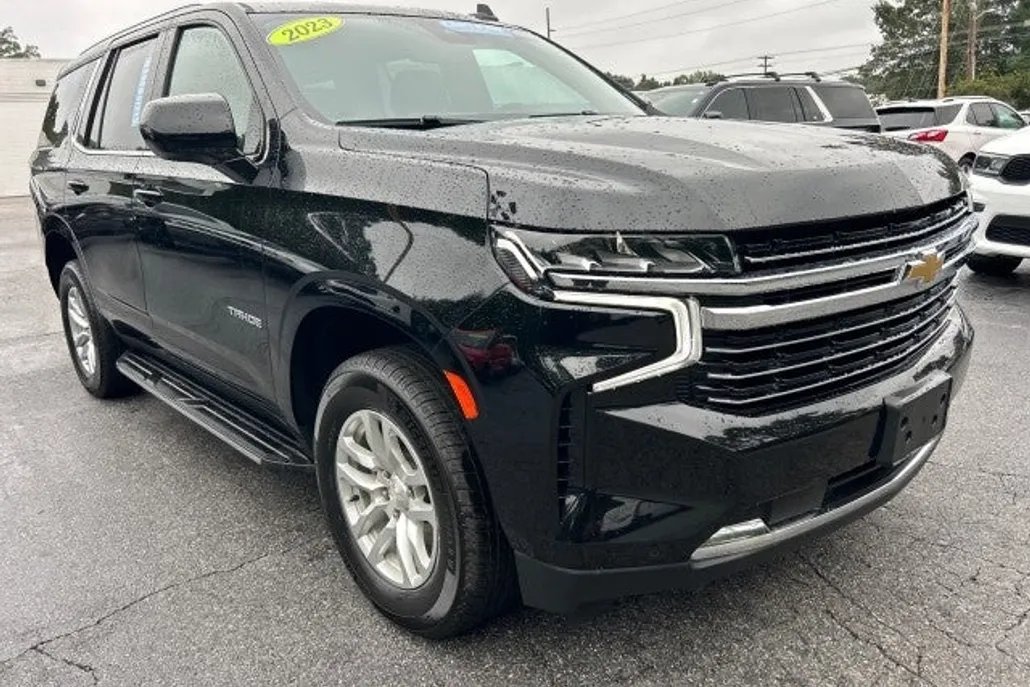 2023 Chevrolet Tahoe LT photo 1