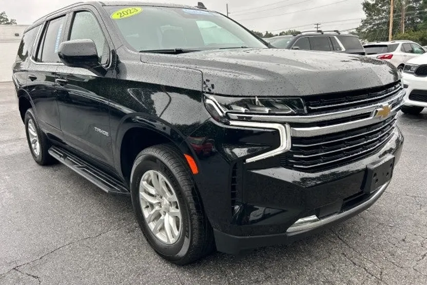 2023 Chevrolet Tahoe LT photo 1