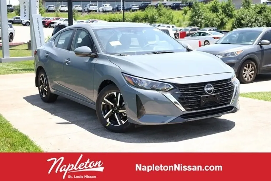 2025 Nissan Sentra SV photo 1