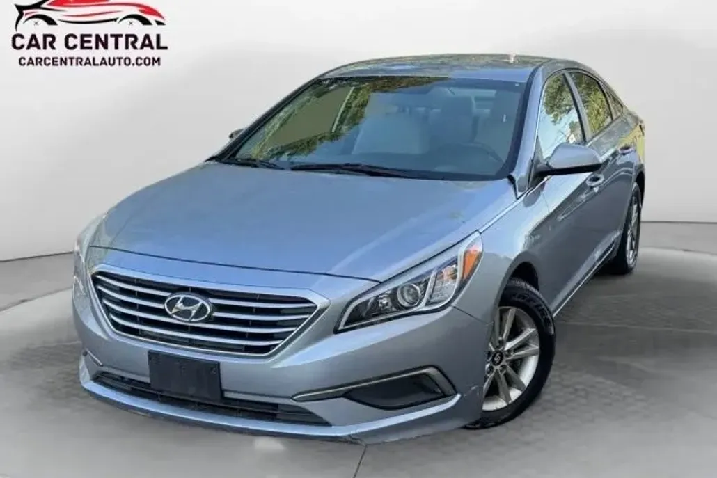 2016 Hyundai Sonata Base photo 1