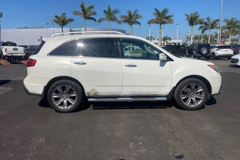 2011 Acura MDX SH-AWD Advance photo 1