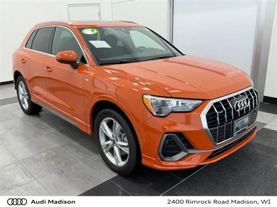 2021 Audi Q3 Premium S line photo 1