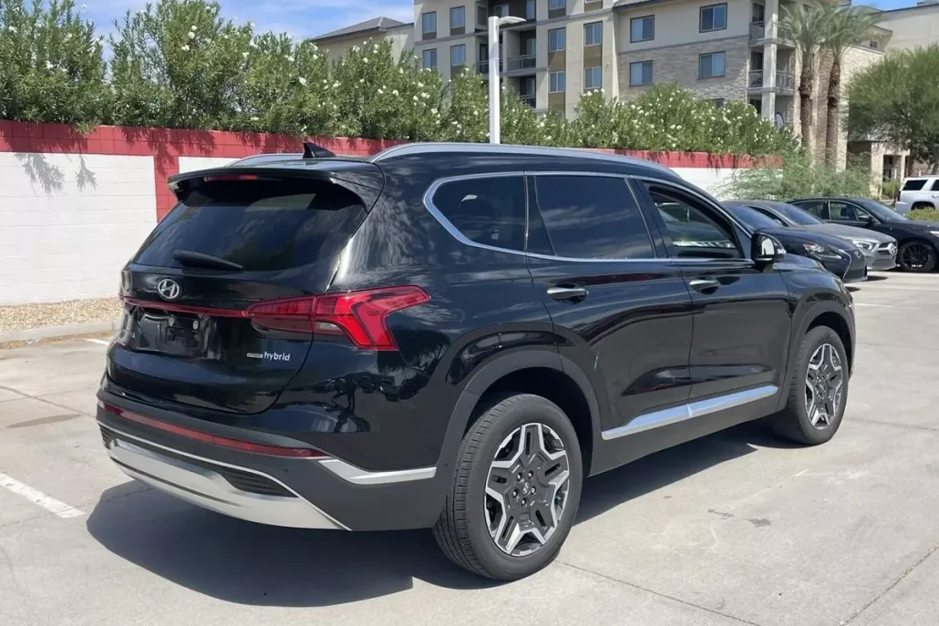 2023 Hyundai Santa Fe Limited photo 1