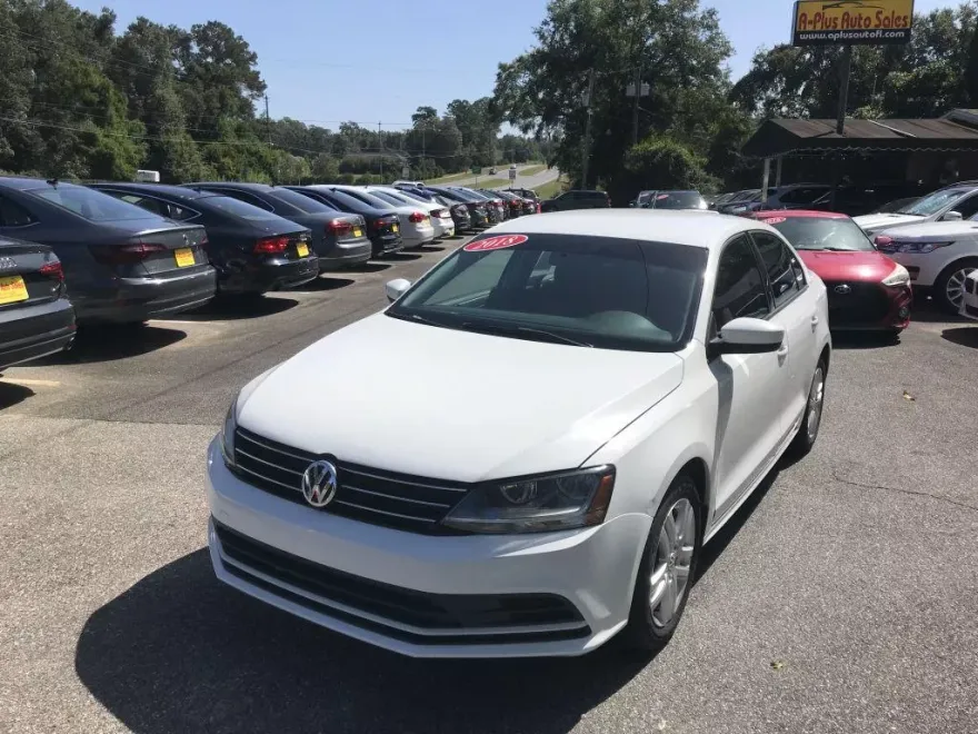 2018 Volkswagen Jetta S photo 1