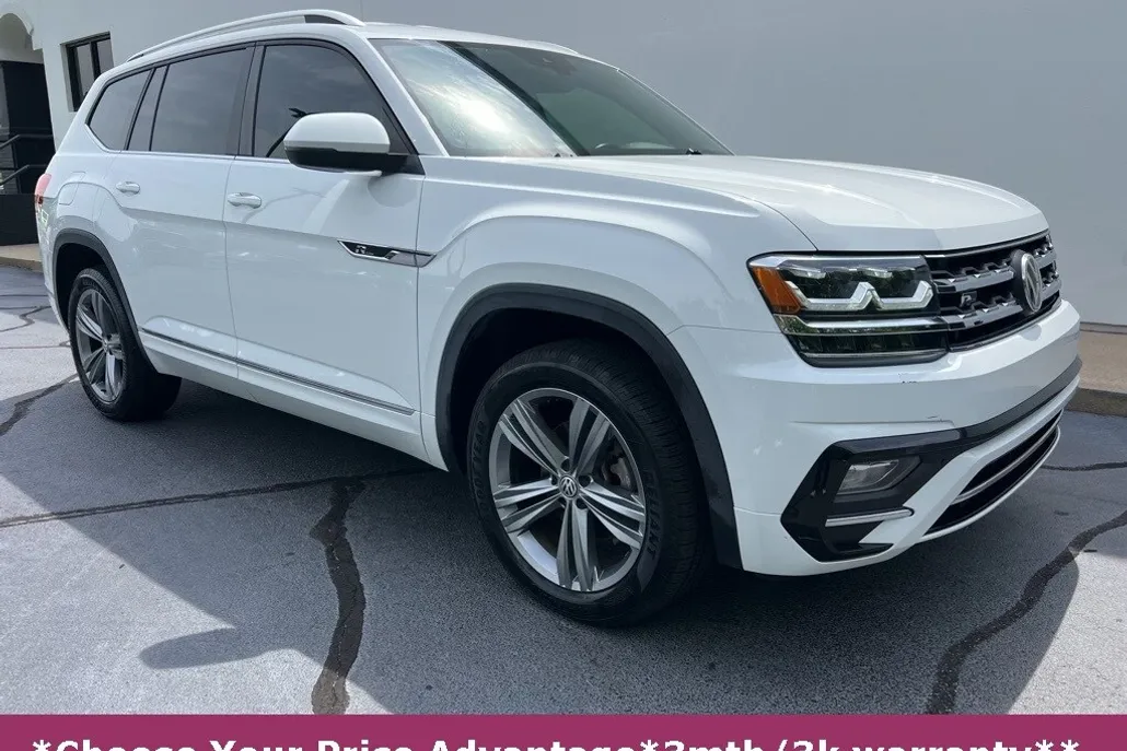 2019 Volkswagen Atlas V6 SE Technology R-Line photo 1
