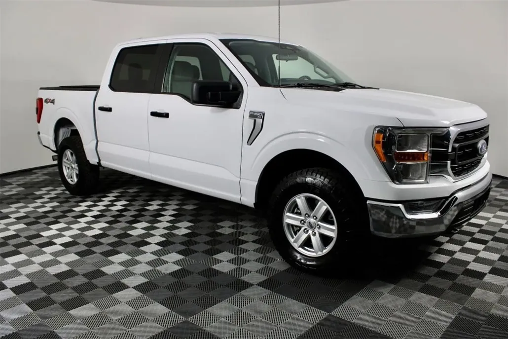 2022 Ford F-150 XLT photo 1