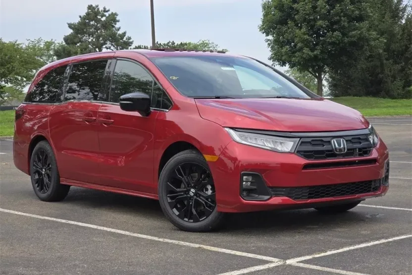 2025 Honda Odyssey photo 1