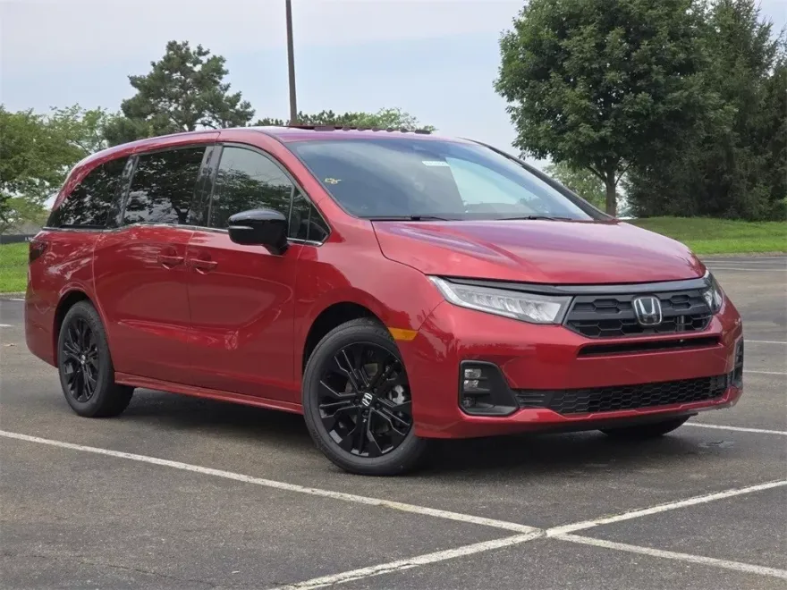 2025 Honda Odyssey photo 1