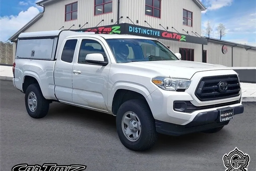 2021 Toyota Tacoma SR photo 1