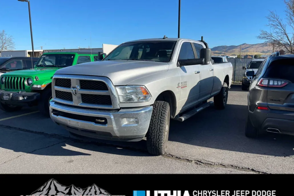 2015 Ram 3500 SLT photo 1