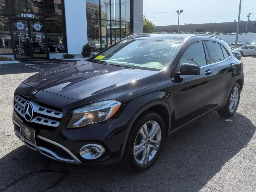 2019 Mercedes Benz GLA 250 4MATIC photo 1