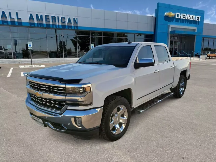 2018 Chevrolet Silverado 1500 LTZ photo 1