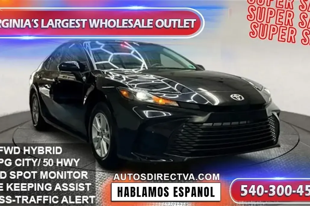2025 Toyota Camry photo 1
