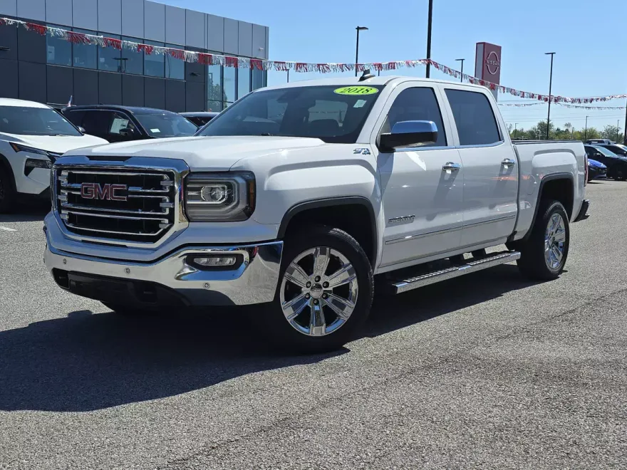 2018 Gmc Sierra SLT photo 1