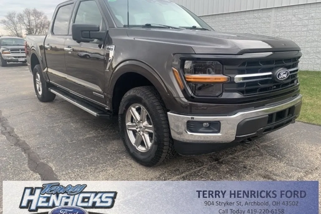 2024 Ford F-150 XLT photo 1