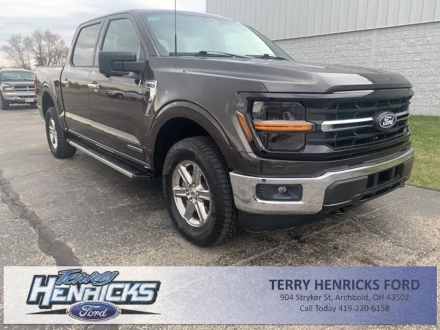 2024 Ford F-150 XLT photo 1