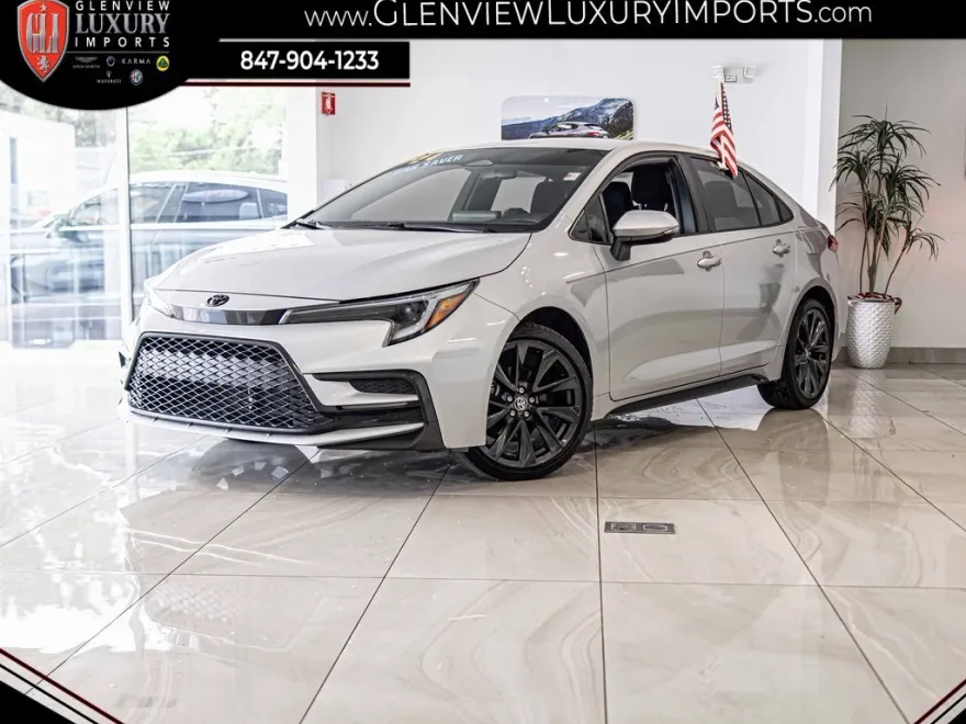 2024 Toyota Corolla SE photo 1
