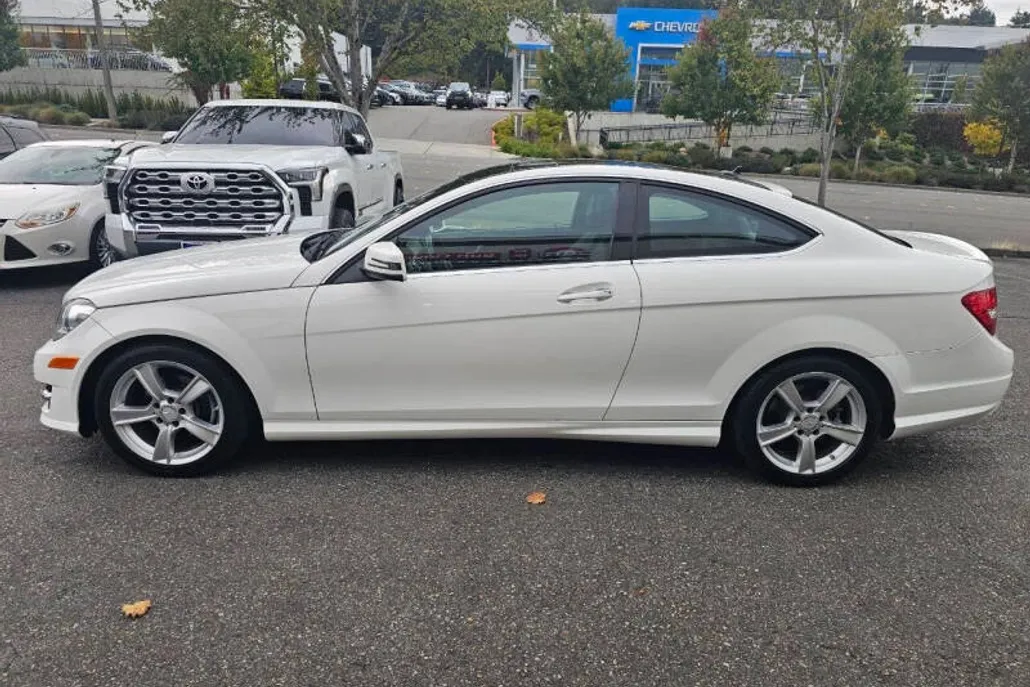 2014 Mercedes Benz C 250 photo 1