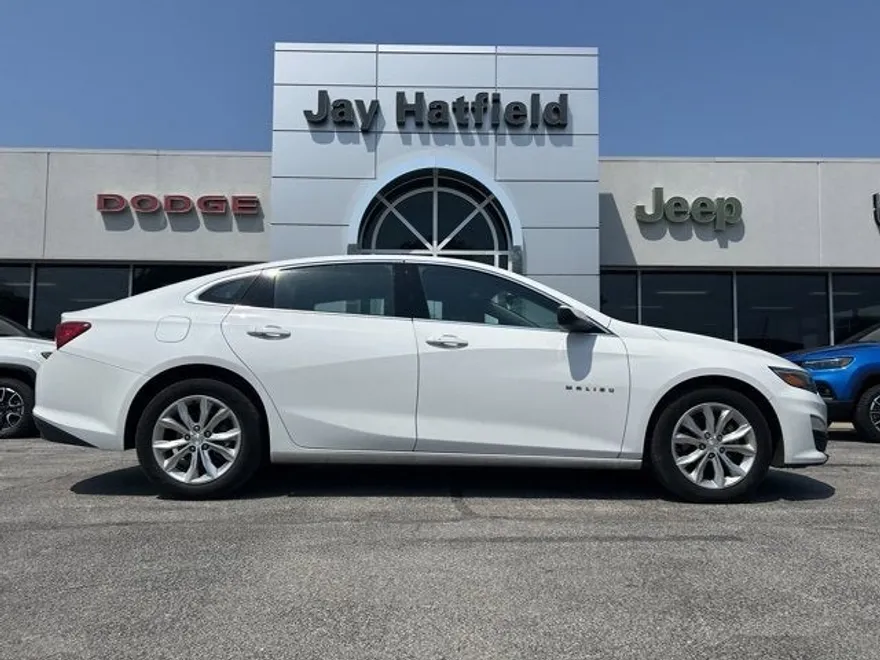 2023 Chevrolet Malibu 1LT photo 1