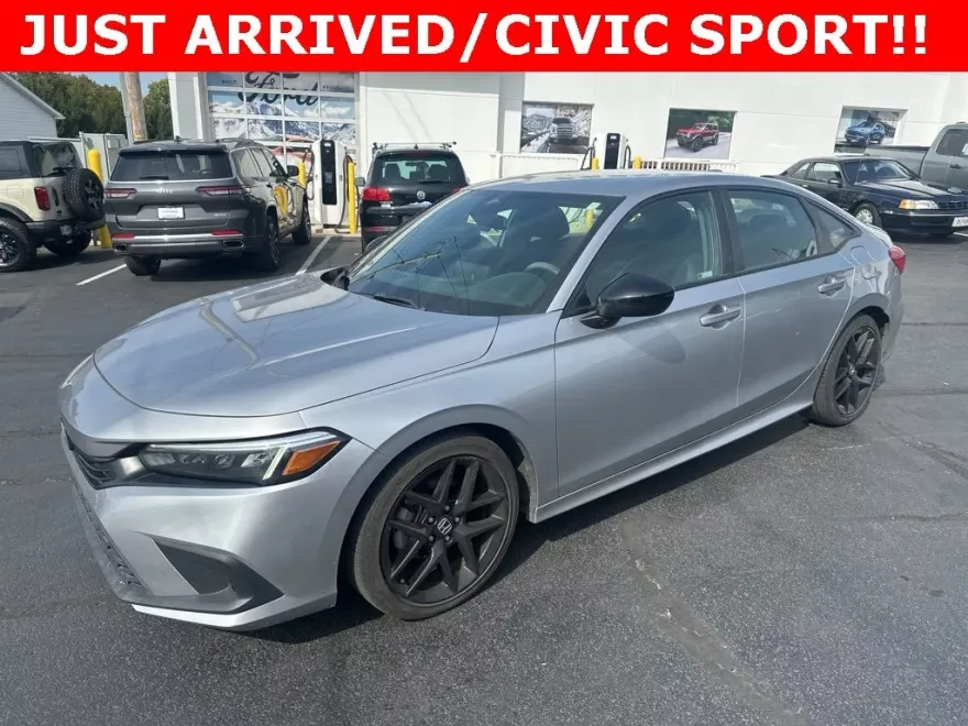2023 Honda Civic Sport photo 1