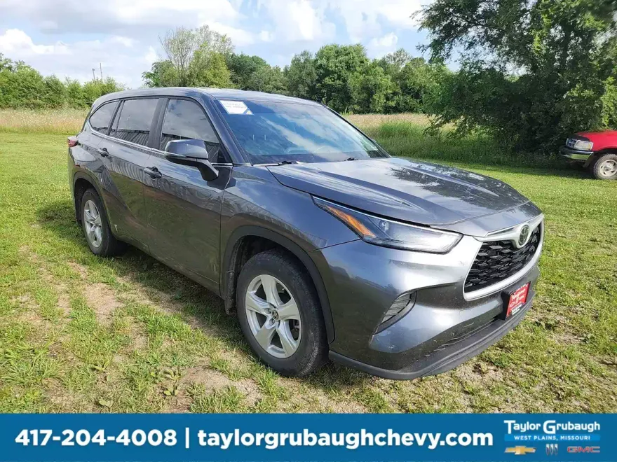 2023 Toyota Highlander L photo 1