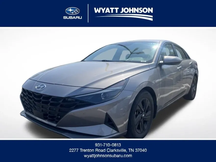2022 Hyundai Elantra SEL Convenience photo 1