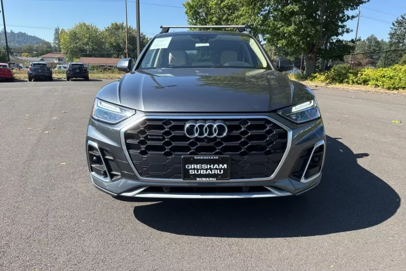 2023 Audi Q5 45 S line Premium photo 1