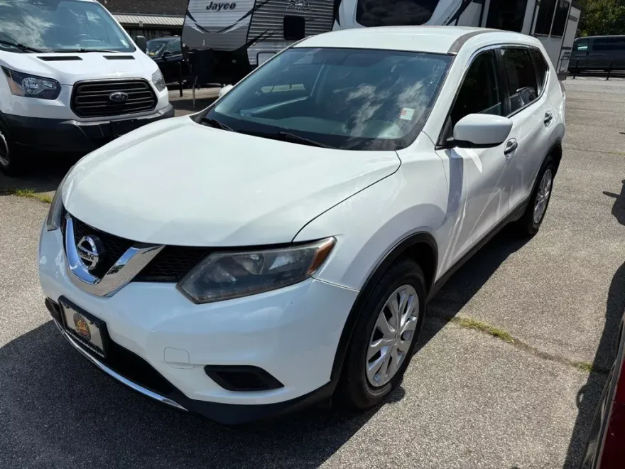 2016 Nissan Rogue S photo 1