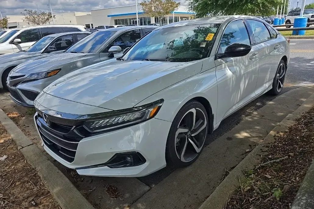 2022 Honda Accord Sport photo 1