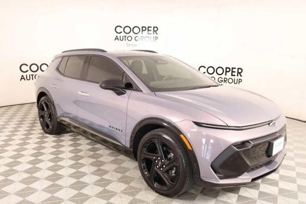 2024 Chevrolet Equinox EV 3RS photo 1