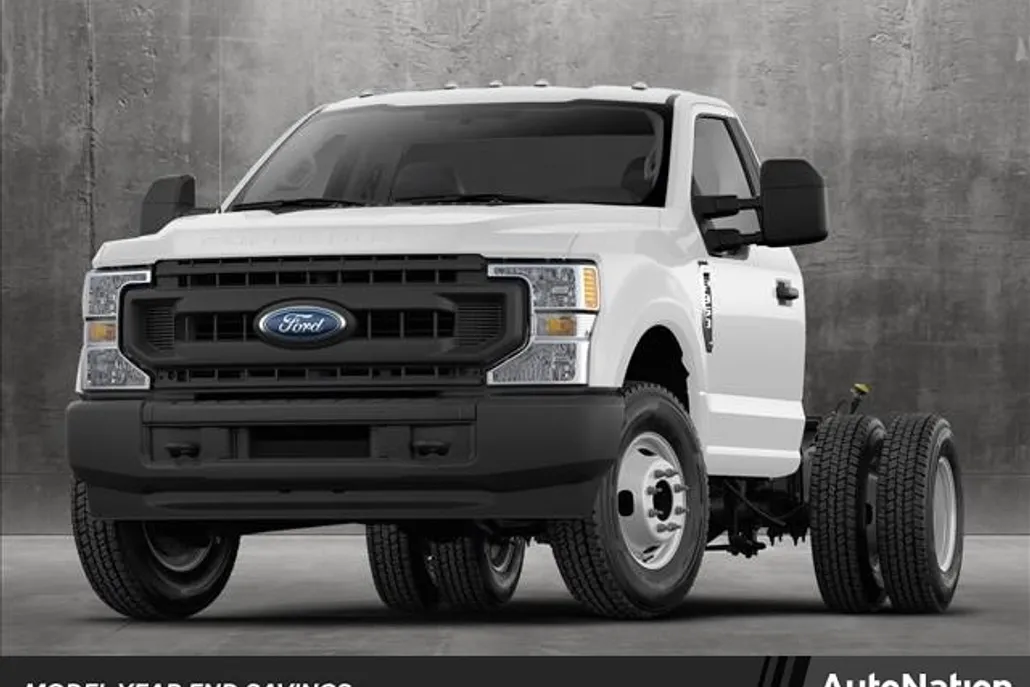 2024 Ford F-350 XL photo 1