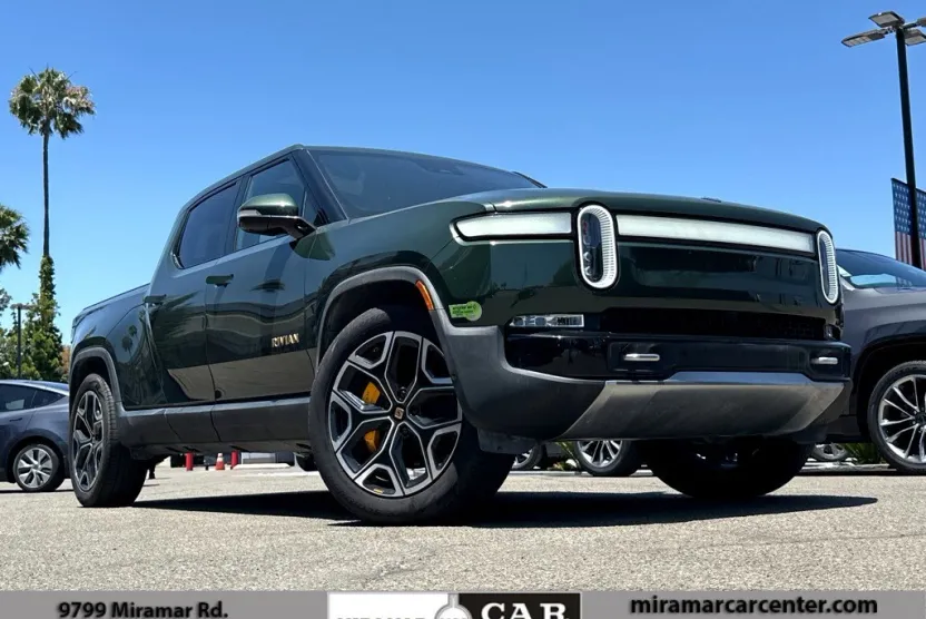 2022 Rivian R1T Launch Edition photo 1