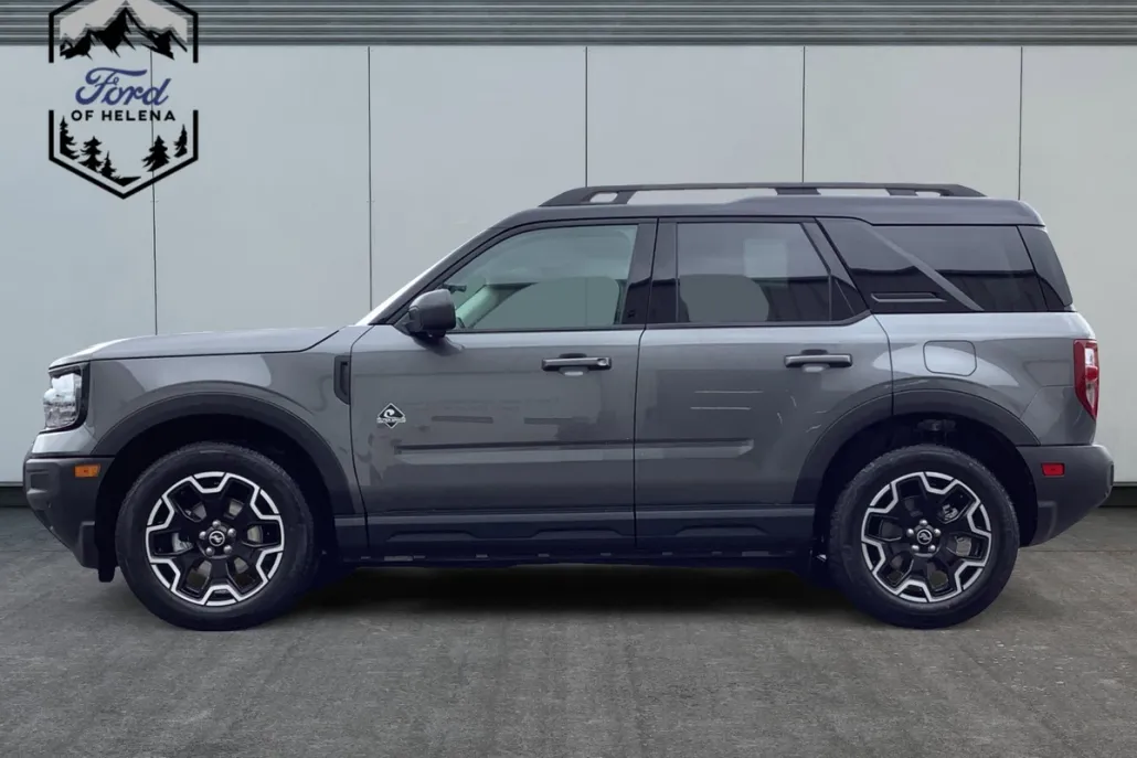 2025 Ford Bronco Sport Outer Banks photo 1
