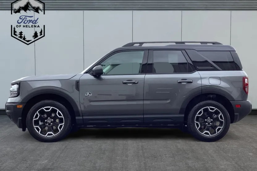 2025 Ford Bronco Sport Outer Banks photo 1