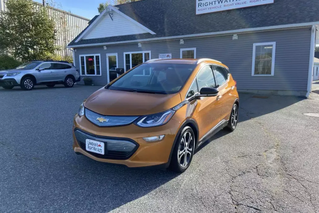 2017 Chevrolet Bolt EV Premier photo 1