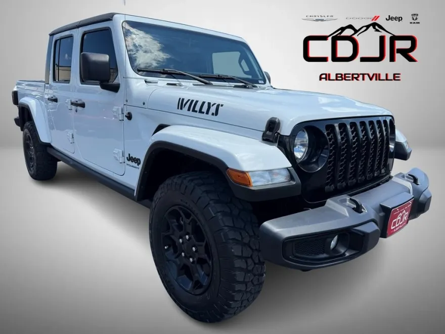 2023 Jeep Gladiator Willys photo 1